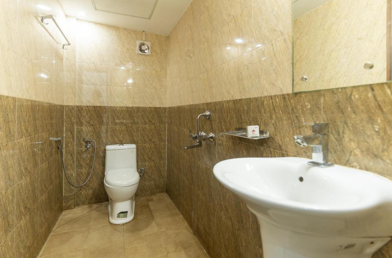 Hotel Kochi Crown Ngoại thất bức ảnh