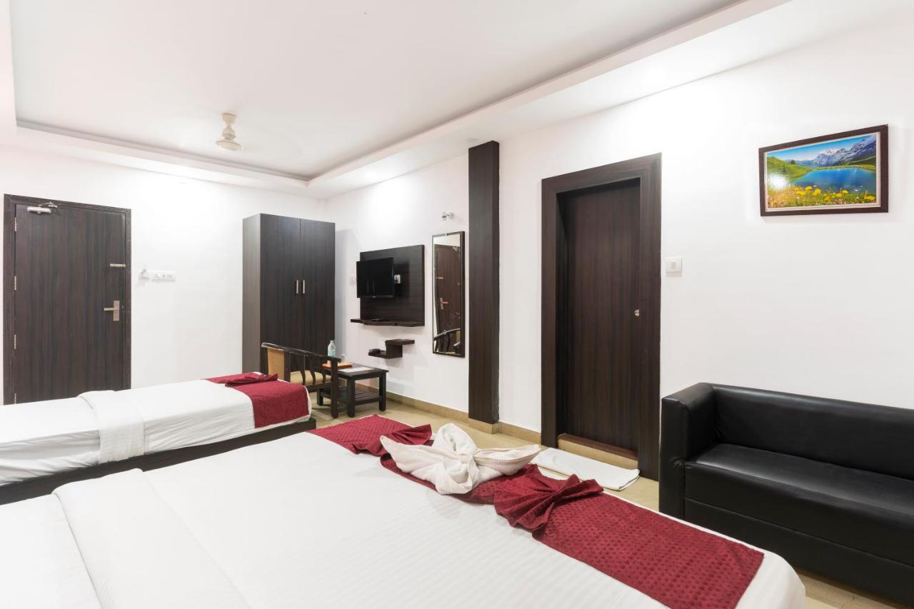 Hotel Kochi Crown Ngoại thất bức ảnh