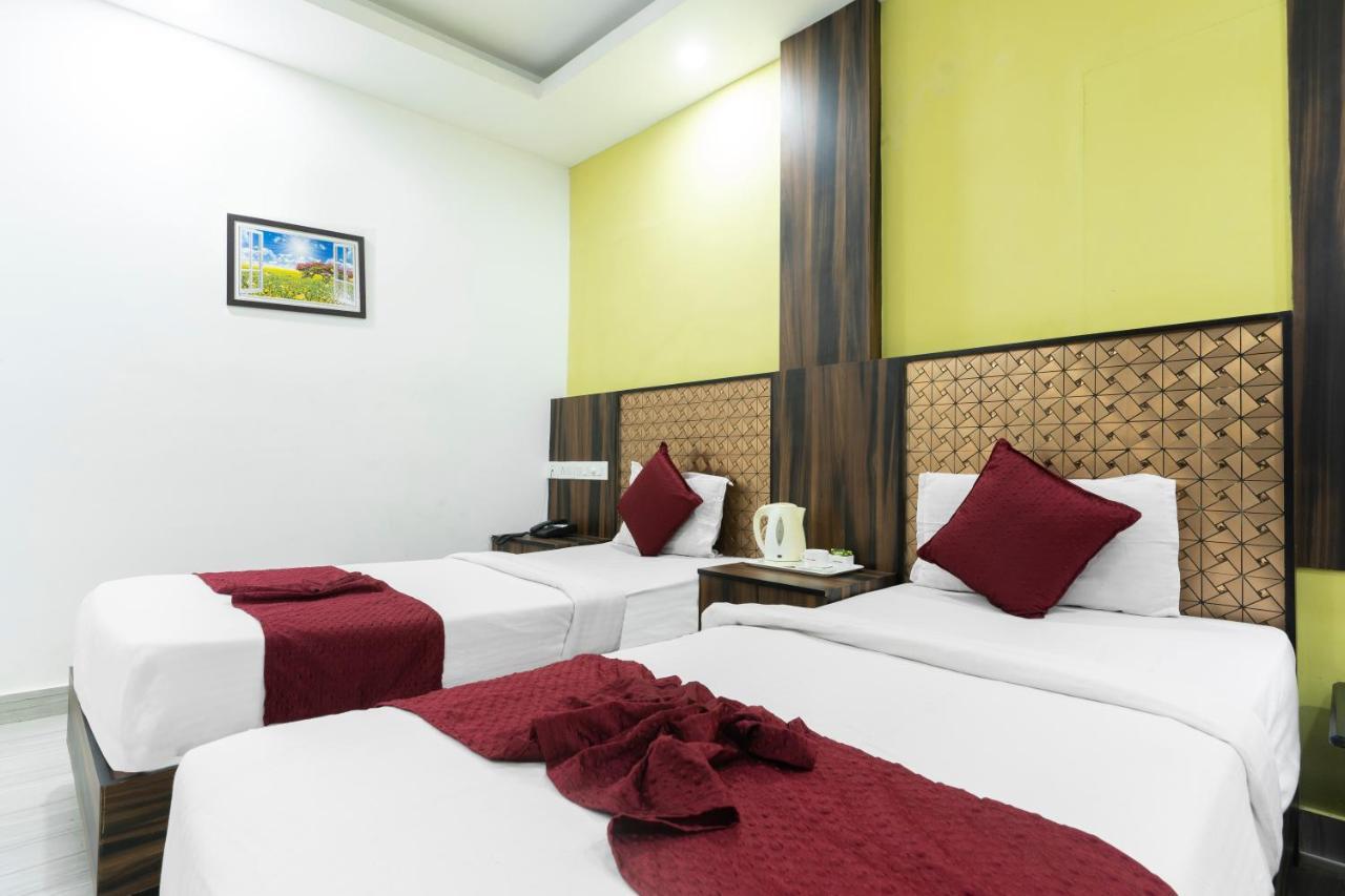 Hotel Kochi Crown Ngoại thất bức ảnh