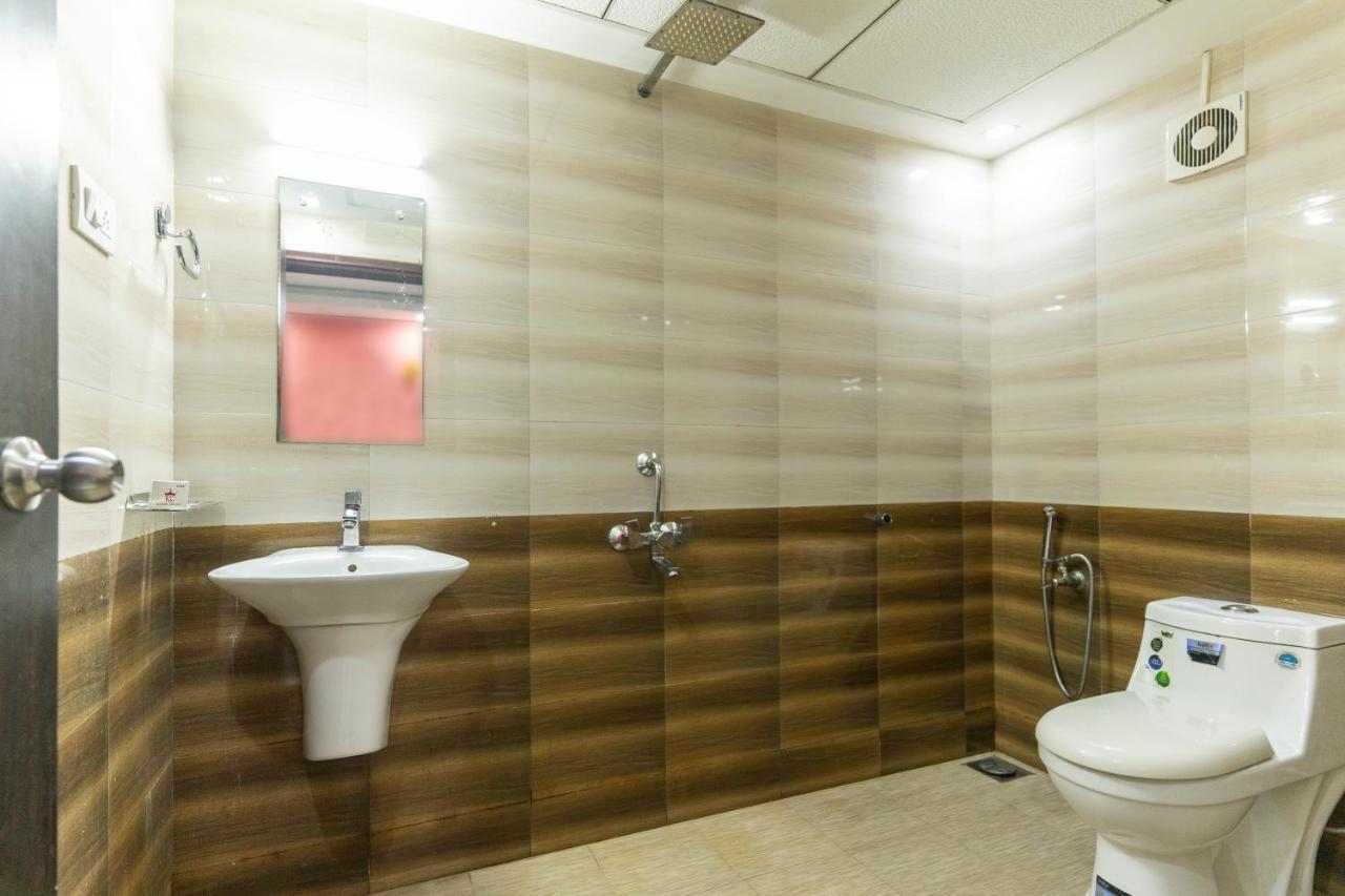 Hotel Kochi Crown Ngoại thất bức ảnh